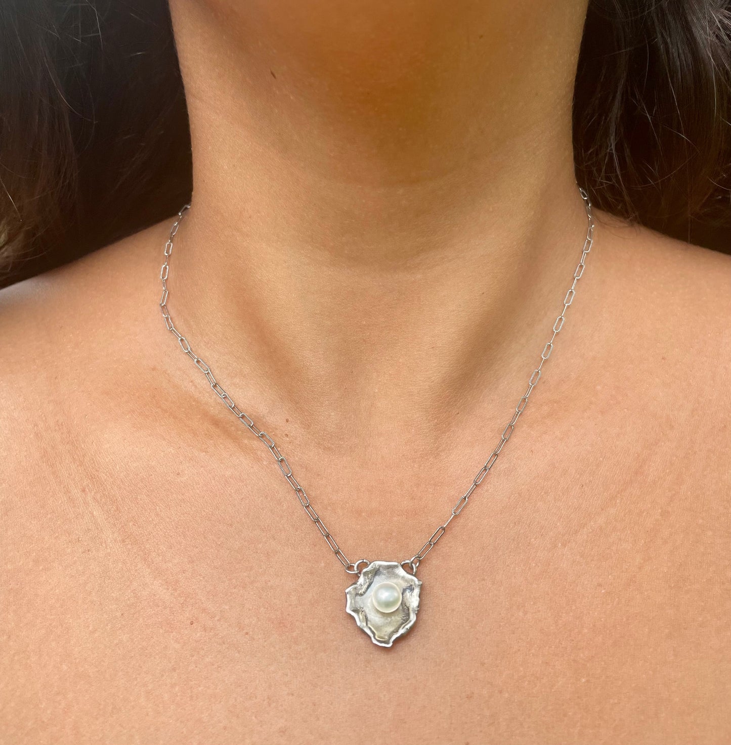 Small Oyster Necklace