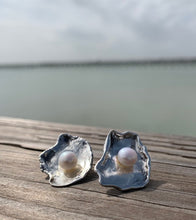 Load image into Gallery viewer, Oyster ear jackets with pearl studs